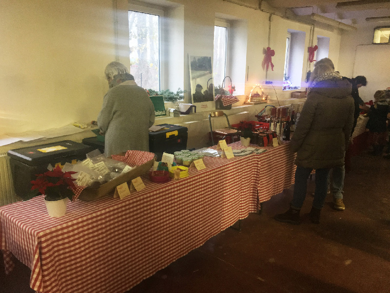 Scheunen-Advent: Fleischprodukte vom Dahlener Schlossrind